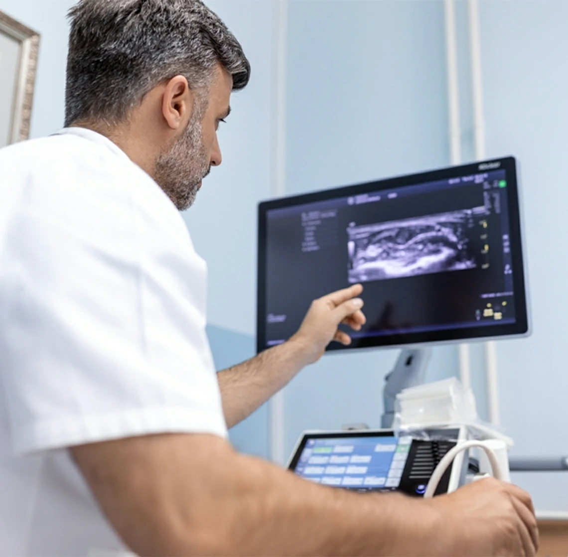 ultrasonido inguinal y testicularl